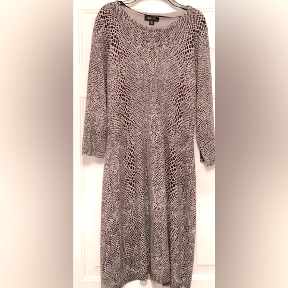 AB Studio Snakeskin Sweater Dress M Black Gray Career Knit Lagenlook Classic